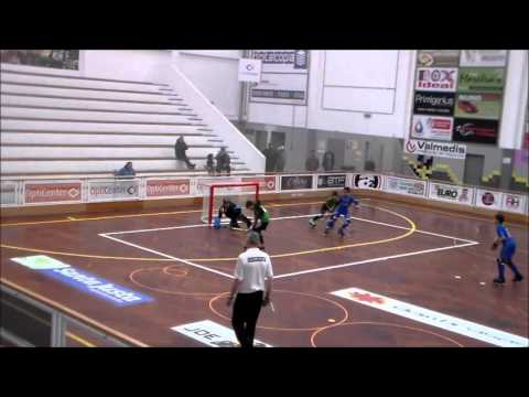 Escolares ::: Rodrigo - Golo 3 ::: AD Valongo 16 - 1 AD Penafiel ::: 30/01/2016