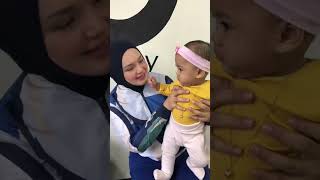 Download lagu Baby Naira Kecil2 Dah Sentuh Pipi DS Siti Nurhaliza Sbb Geram Dgn Kecantikkan Tokti (Nadhirah Razid) mp3 Download lagu Baby Naira Kecil2 Dah Sentuh Pipi DS Siti Nurhaliza Sbb Geram Dgn Kecantikkan Tokti (Nadhirah Razid) mp3