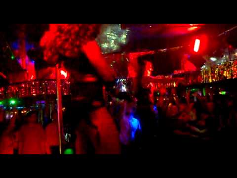 LOONA live on stage @ Q-DORF Berlin Silvester 2010 / 2011