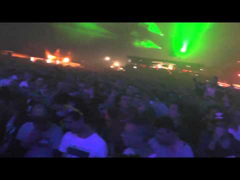Coone plays Yellow Claw, Jack U & LNY TNZ - Ride Low @ Q-Base 2015 | HQ + HD
