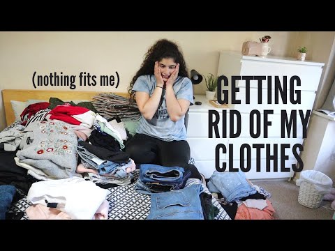 Throwing Away Clothes That Don't Fit Me Anymore: Closet Clean Out 2021 (getting rid of my clothes)