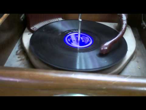 BLUE LOVEBIRD -Frankie Masters