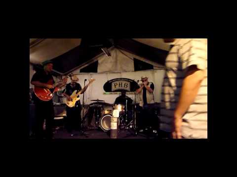Perry and the Pumpers with Steve Freund at Poorhouse 8-20-10