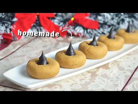 PEANUT BUTTER BLOSSOMS the BEST healthy holiday cookies