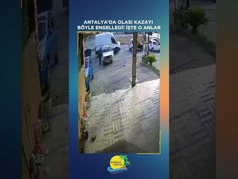 Antalya’da olası kazayı böyle engelledi! İşte o anlar