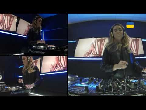 Lia Gold - Live @ Radio Intense 18.10.2016