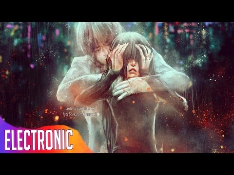 The Chainsmokers ft. XYLØ - Setting Fires