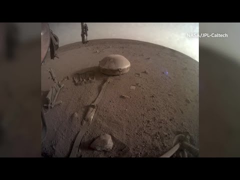 Study finds evidence of underground liquid water on Mars | REUTERS