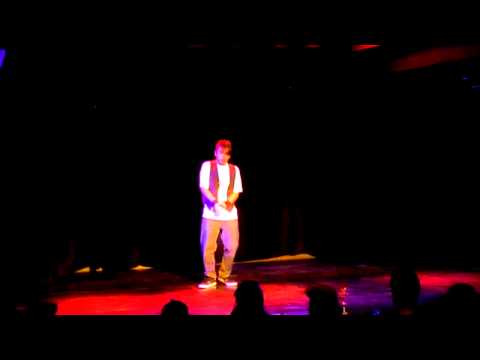 UCAF - Dance Battle - Categoria Solo - 1º Participante - Haru Haru ( Big Bang )