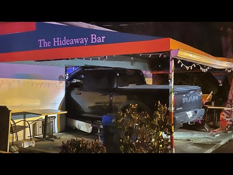 Truck driver arrested after crashing into Orlando bar