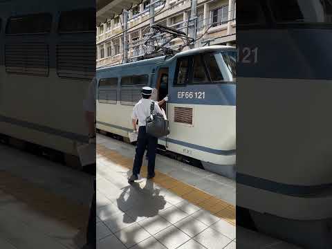 運転手なしで電車に乗る?これが鉄道輸送の未来です