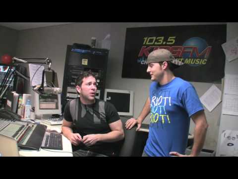 103.5 Kiss FM video vault 2: Stuff a Bus!