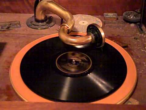GUS ARNHEIM'S AMBASSADOR HOTEL ORCH. - FEELIN' GOOD - ROARING 20'S VICTROLA