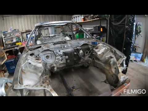 Honda crx welding repair/restoration vid 2