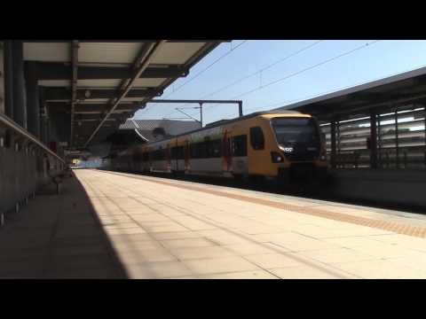 Comboios de Portugal CP Porto 3400 EMU departs Trofa Station
