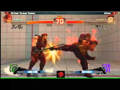 TOKYO GAME SHOW 2014 Exhibition Daigo "The Beast" Umehara vs BE Nemo 2/2