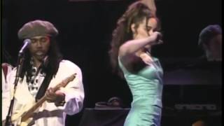 Chic Live - Do That Dance