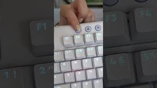 オーロラカラーが可愛いすぎます。LogicoolG715ゲーミングキーボード