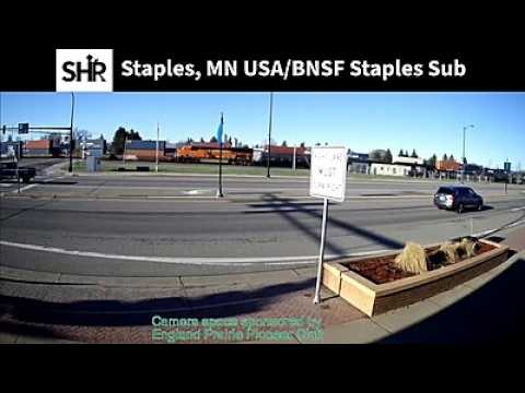 Live webcam view of Cámara del depósito ferroviario de Staples