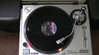 Download lagu Milli Vanilli - Girl I'm Gonna Miss You (Extended Remix) Promotional 12' Single mp3