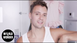 Crystal: Keep Calm and Meet the Queens!