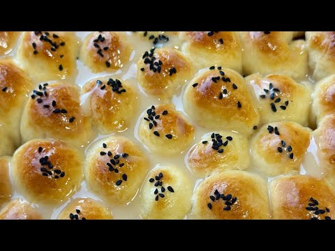 KHALIAT AL NAHL (HONEYCOMB BUNS) | khaliat nahal