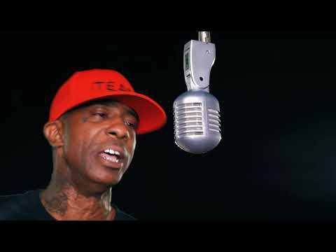 Trey D - I Aint Dead |OPEN MIC  Live Performance (Southwest Houston Woodfair) #micdrop #rap #video