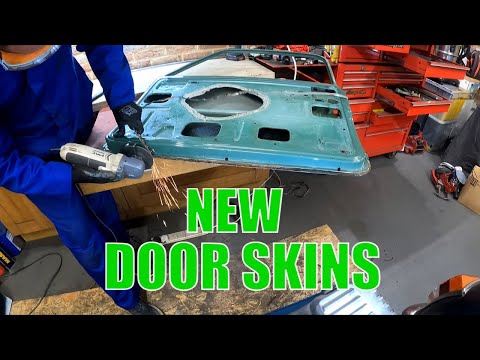 Door Skin Replacement - Classic Mini Workshop - Racing Green Pt.58