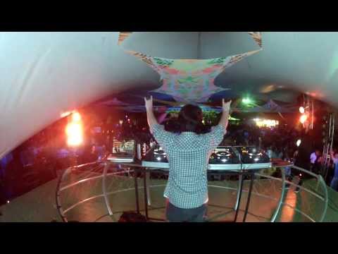 GroundBass vs Vermont - The Engineers (Thiago Ramos @ Life Club 11.10.12)