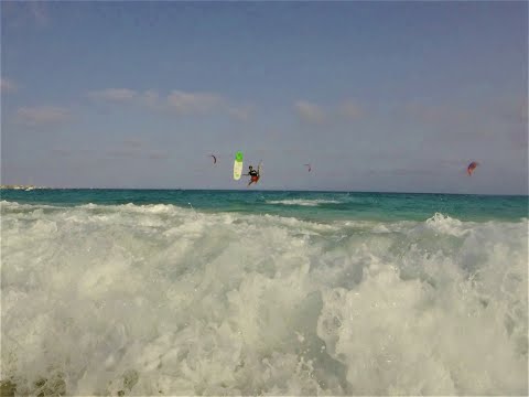image-How can Robinson Club Noonu help you?