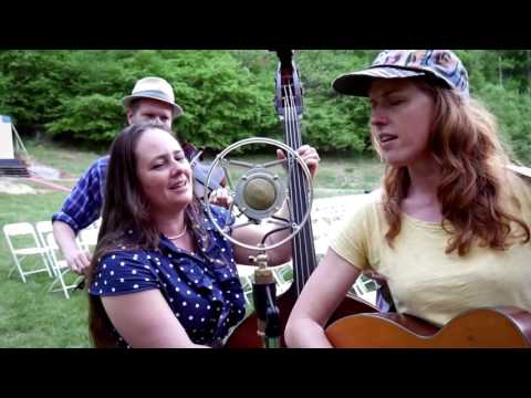 Foghorn Stringband - When I Loved You (live at Merlefest with ETL)