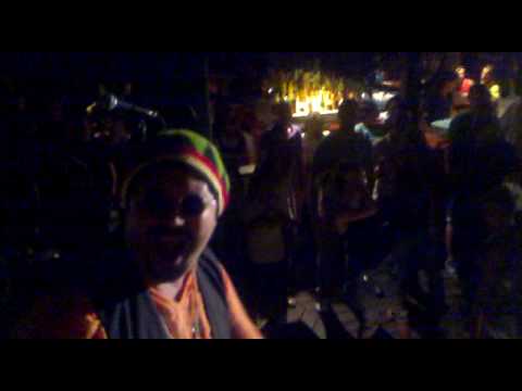 pitura stail fiaba borghese al porta gialla