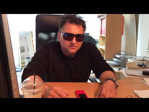 ΑΛΒΑΝΟΣ ΝΟΙΚΙΑΖΕΙ ΛΕΩΦΟΡΕΙΟ - ALBANOS NOIKIAZEI LEOFOREIO