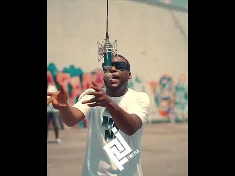 Ghetto Gospel  (Live Perfomance)