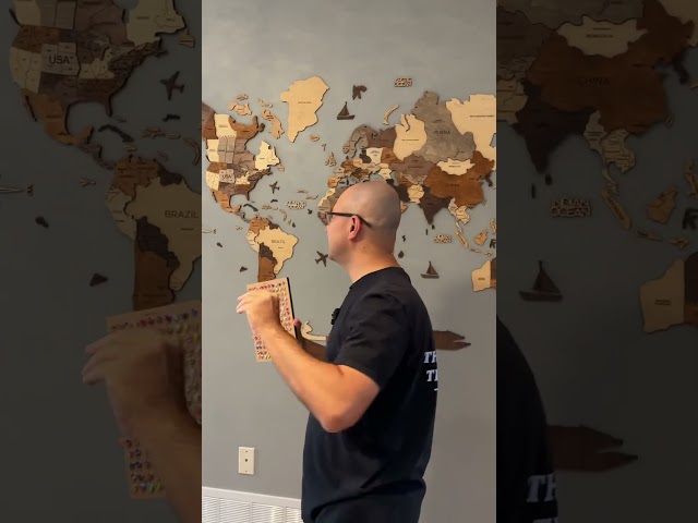 Vídeo relacionado con WoodLeo Mapa del mundo de madera 3D Art Decoración de Pared Grande - Talla (M, L, XL) Idea de Regalo para Cualquier Ocasión - Arte de Pared para Casa, Cocina u Oficina