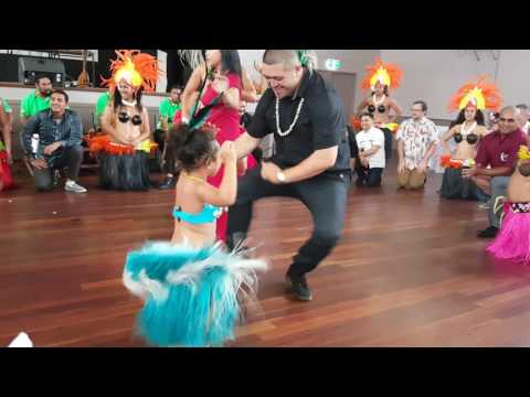 Cook island  dance
