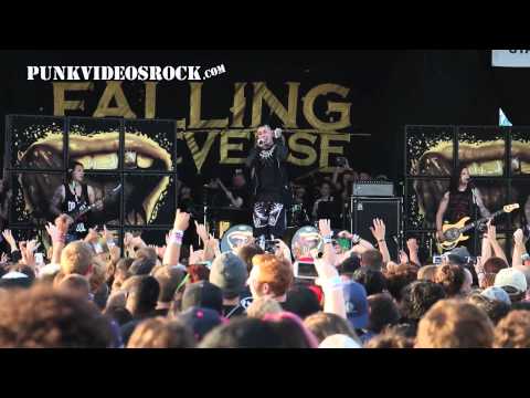 Falling In Reverse - Fashionably Late (Live at Warped Tour 2014)