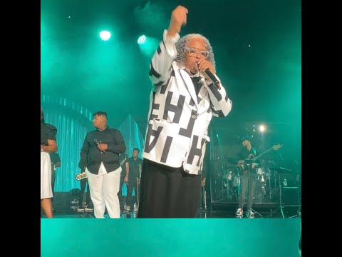 Martha Candela and HONOR A Ti