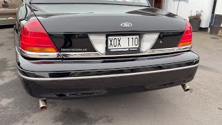 Ford Crown Victoria LX car | Image 4 - Autoline
