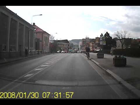 31. 3. 2011 kolem 11:10 - Beroun - cyklista v protisměru