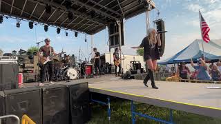 Sway - Danielle Bradbery Mid America Country Music Festival 07/17/2021