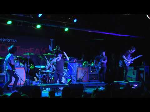 UTG TV: Iwrestledabearonce - Danger In The Manger (Live 11-23-11)(1080p HD)