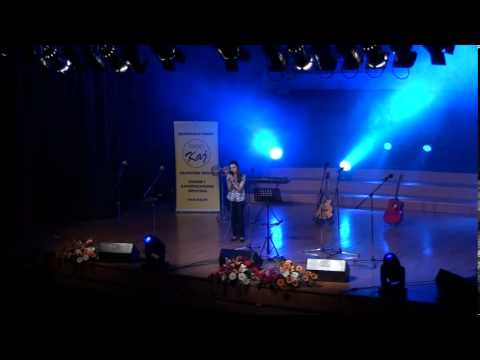 VERONIKA JAMBREK  Zar ne vidiš - KRAPINAFEST 2013.