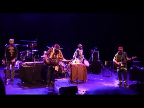 Global Gnawa live Théâtre Berthelot de Montreuil - Sept 2015 - extrait