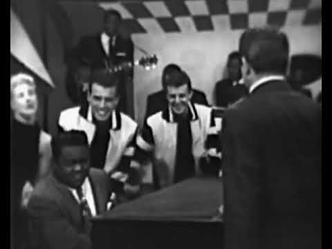 FATS DOMINO I'm Walkin STEREO