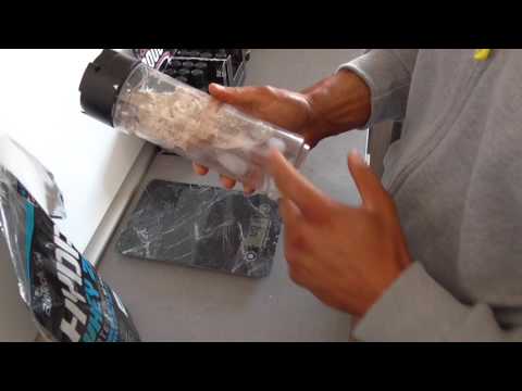 Wie bekomme ich den Shake cremig? - Michael Blum BioTechUSA Athlete / Fitness Motivation Couple