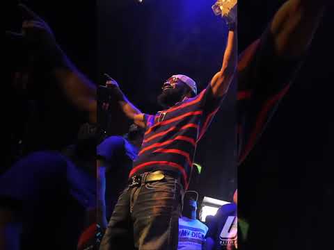 When Diddy bets 10 stacks on a battle rap round things get crazy.