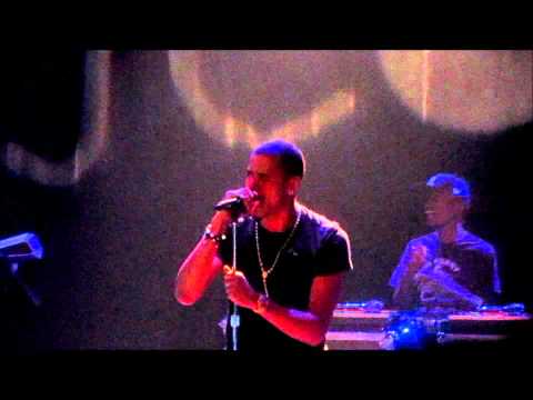J Cole Performs Lost Ones In Chicago