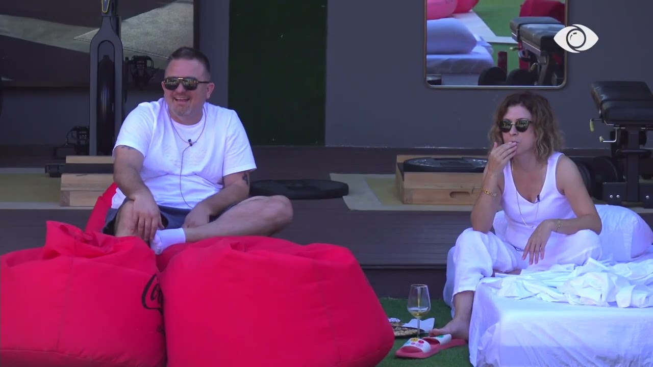 “Je më i bukur nga të gjithë vëllezërit që të kanë ardhur”/ Egla komplimenton Meritonin