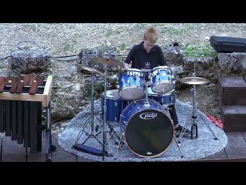 Schlagzeugensemble  im Naturtheater Hayingen - Schlagzeugsolo von "Leo Schreiber" 9 Jahre alt